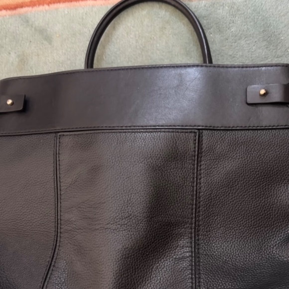MICHAEL KORS BLACK LEATHER TOTE, 17” x 12” x 5” WITH SILK LINING “NEW” - Picture 2 of 5